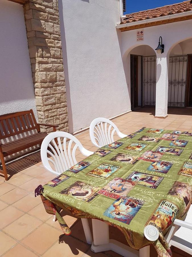 Mediterranee Room Villa Blanca קמברילס מראה חיצוני תמונה