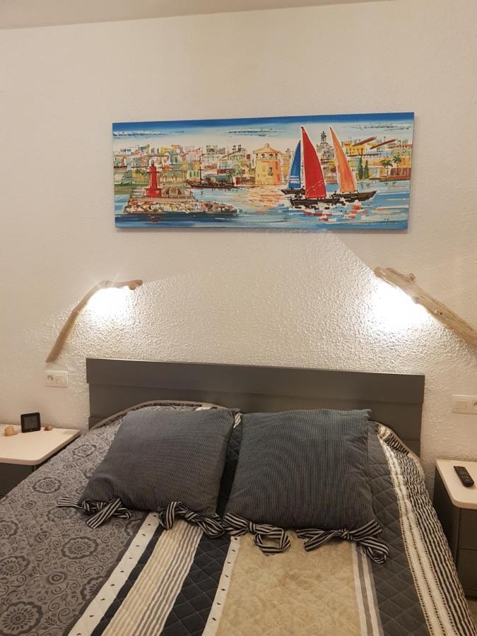 Mediterranee Room Villa Blanca קמברילס מראה חיצוני תמונה